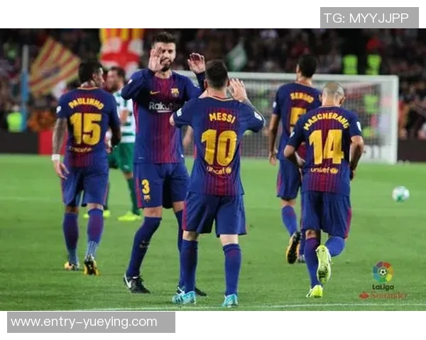 德保罗与梅西亲密合影庆祝晋级期待更辉煌的未来